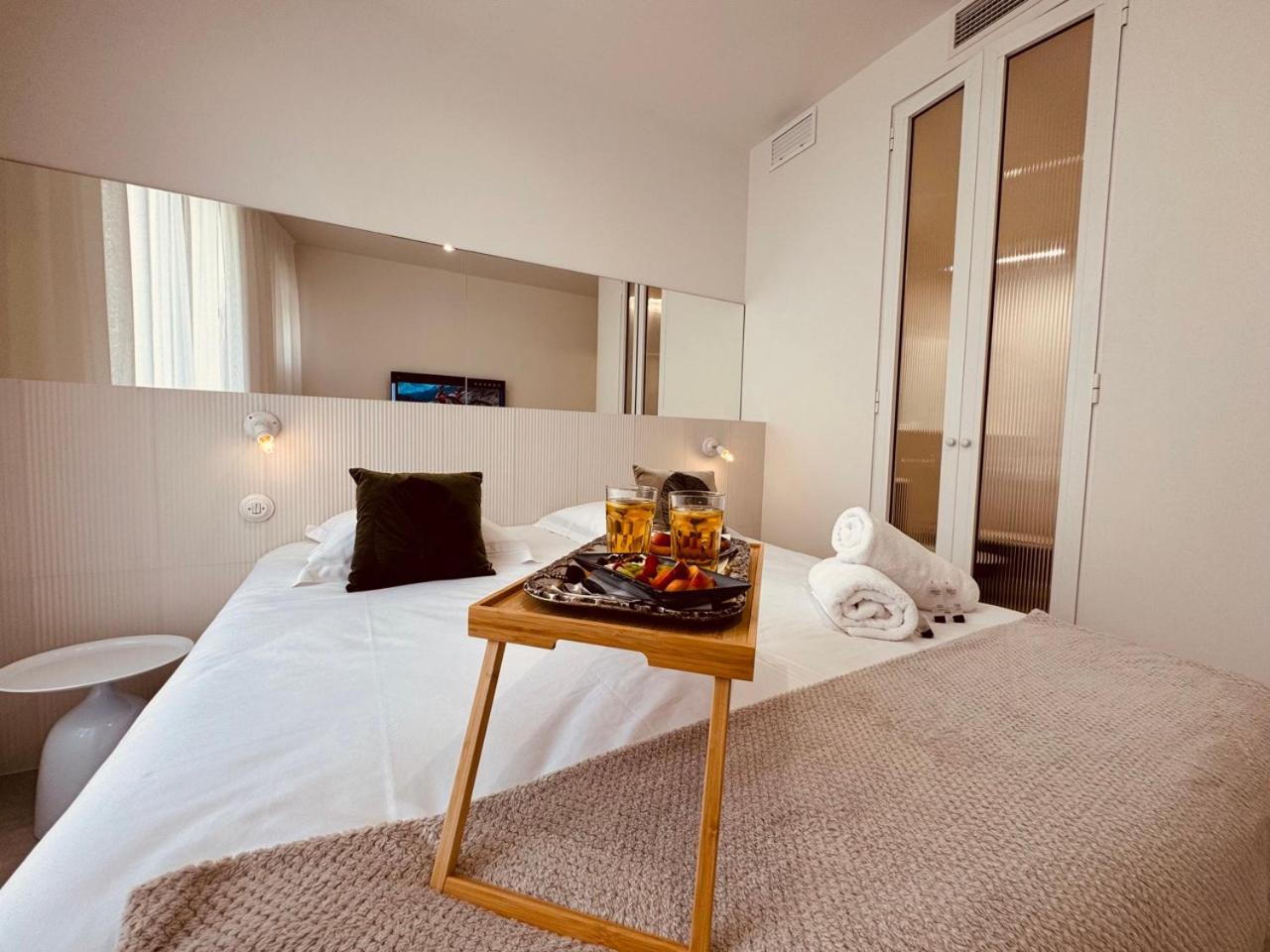 Maison Lyo Suite Luxe Cannes Eksteriør billede
